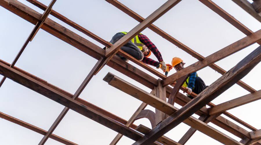 Professional New roof installation in Utica, KS